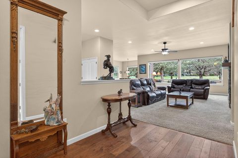 Tiny photo for 785 Ribbon Falls Road, Redmond, OR 97756 (MLS # 220219347)