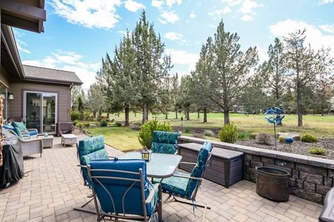 Tiny photo for 785 Ribbon Falls Road, Redmond, OR 97756 (MLS # 220219347)