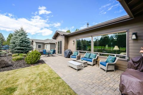 Tiny photo for 785 Ribbon Falls Road, Redmond, OR 97756 (MLS # 220219347)