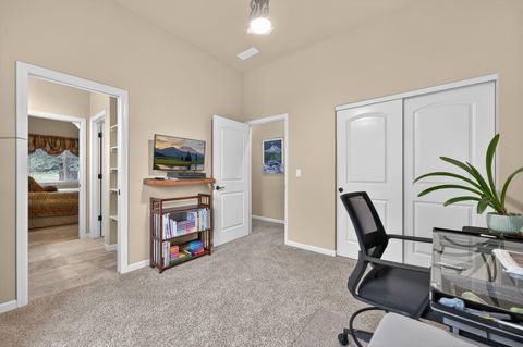 Tiny photo for 785 Ribbon Falls Road, Redmond, OR 97756 (MLS # 220219347)