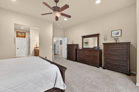 Tiny photo for 785 Ribbon Falls Road, Redmond, OR 97756 (MLS # 220219347)