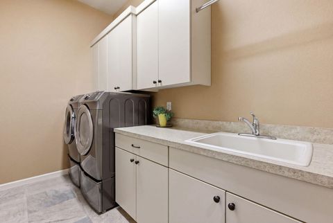 Tiny photo for 785 Ribbon Falls Road, Redmond, OR 97756 (MLS # 220219347)