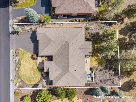 Tiny photo for 785 Ribbon Falls Road, Redmond, OR 97756 (MLS # 220219347)