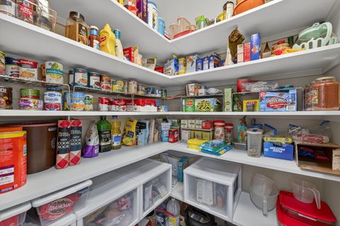 Tiny photo for 785 Ribbon Falls Road, Redmond, OR 97756 (MLS # 220219347)