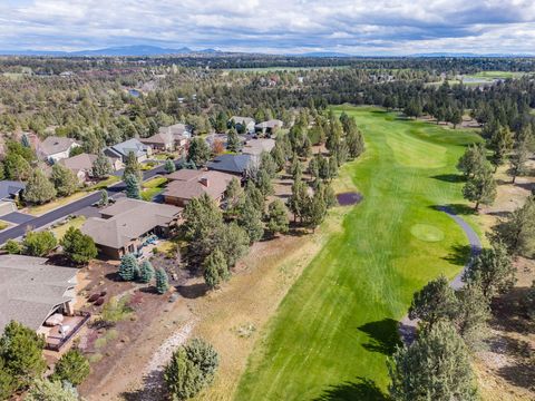 Tiny photo for 785 Ribbon Falls Road, Redmond, OR 97756 (MLS # 220219347)