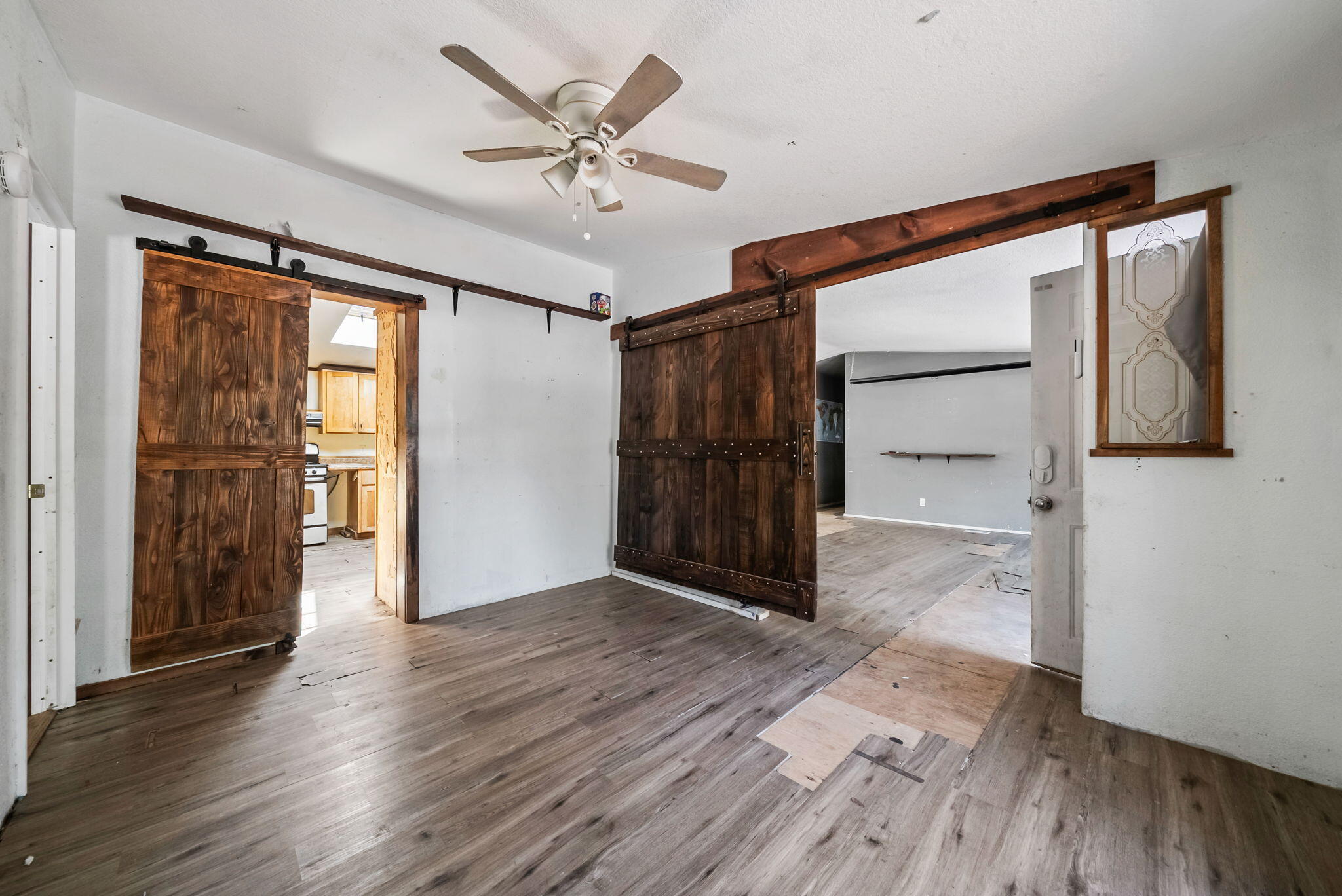 Sun Forest Estates - Residential