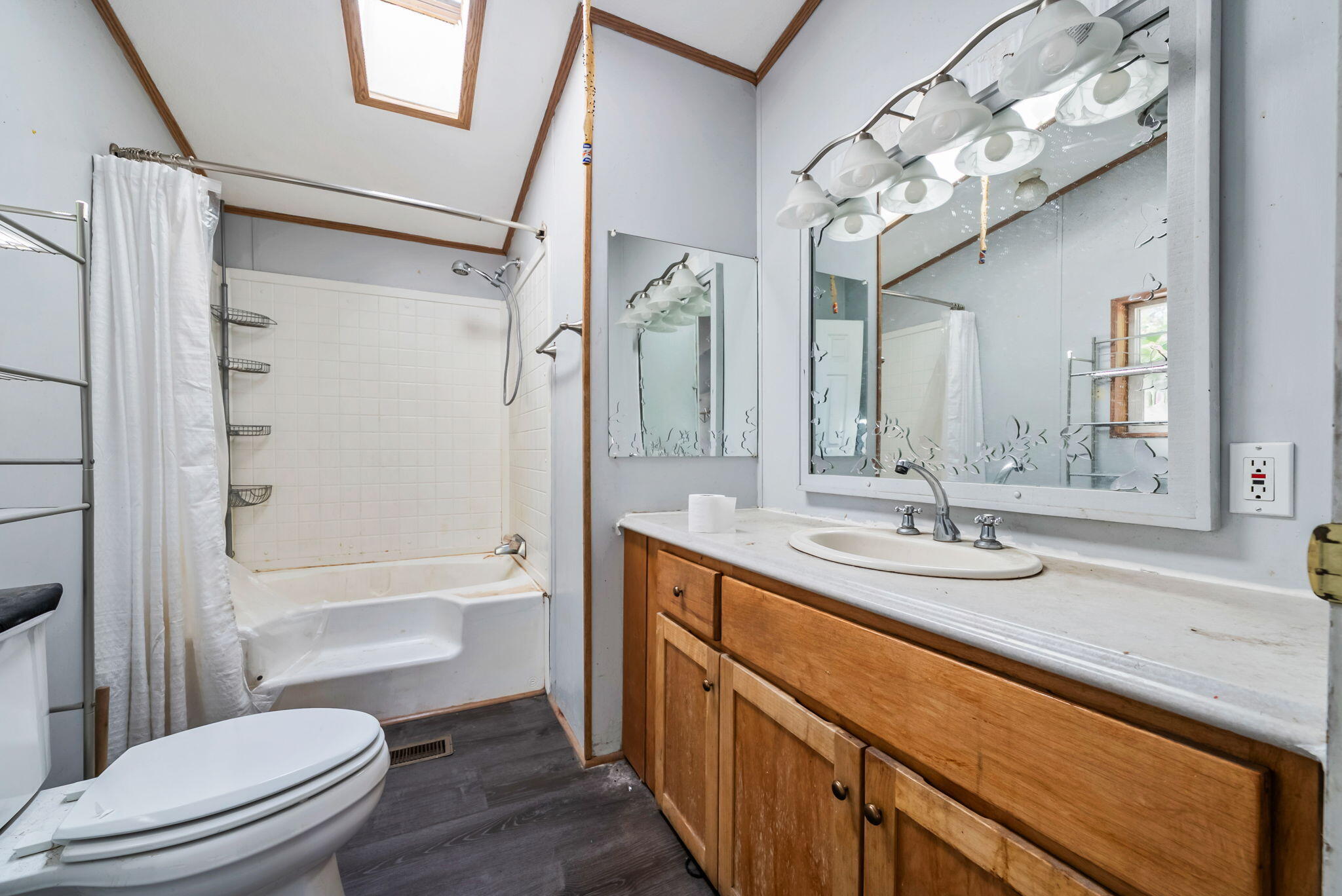 Sun Forest Estates - Residential