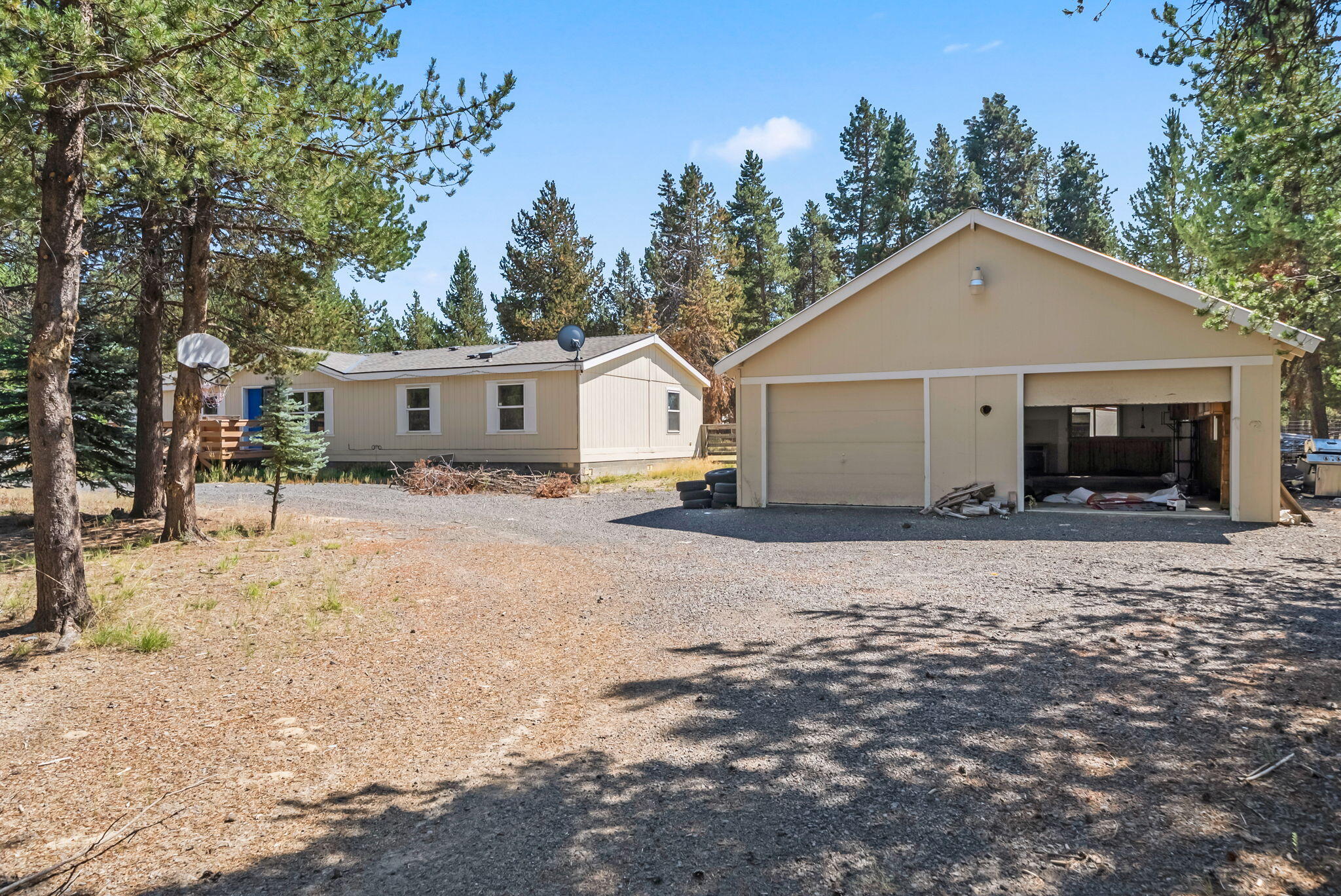 Sun Forest Estates - Residential