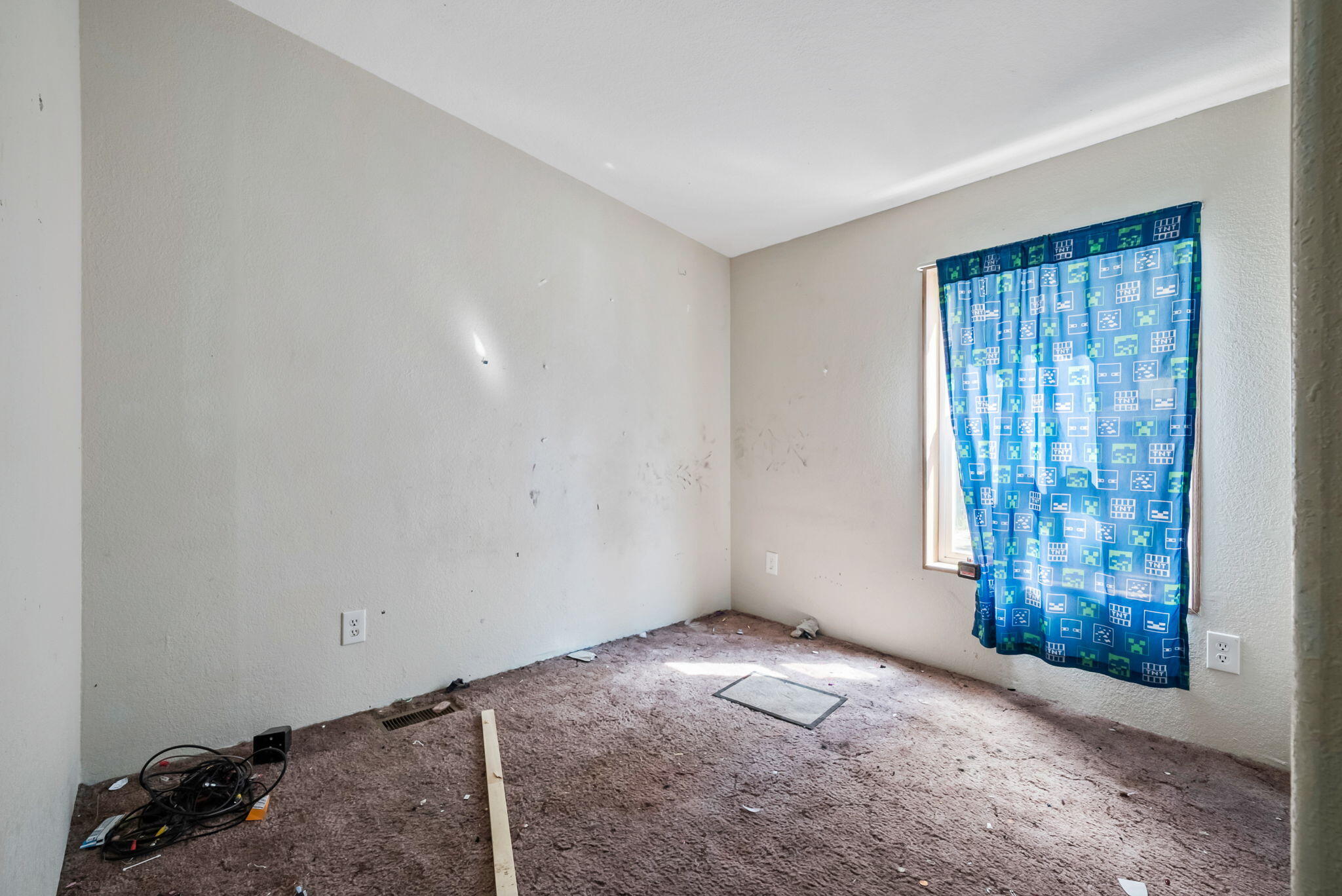 Sun Forest Estates - Residential