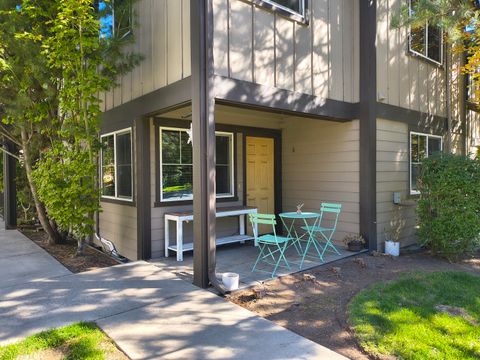 1941 NW Monterey Pines Drive 6 Bend OR 97703