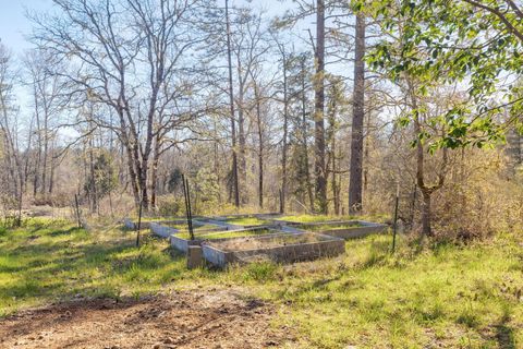 Tiny photo for 5737 Rockydale Road, Cave Junction, OR 97523 (MLS # 220217464)