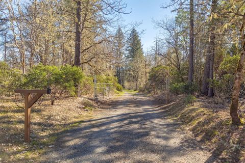 Tiny photo for 5737 Rockydale Road, Cave Junction, OR 97523 (MLS # 220217464)