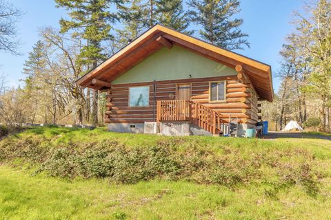 Photo of 5737 Rockydale Road, Cave Junction, OR 97523 (MLS # 220217464)