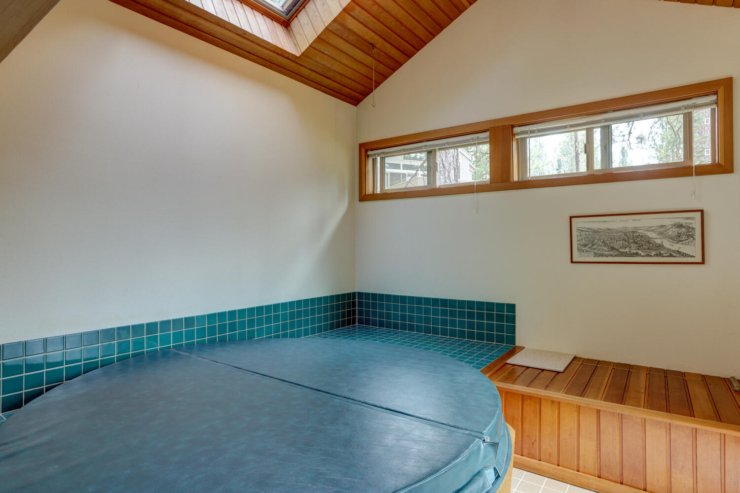 Fairway Point Villag - Residential