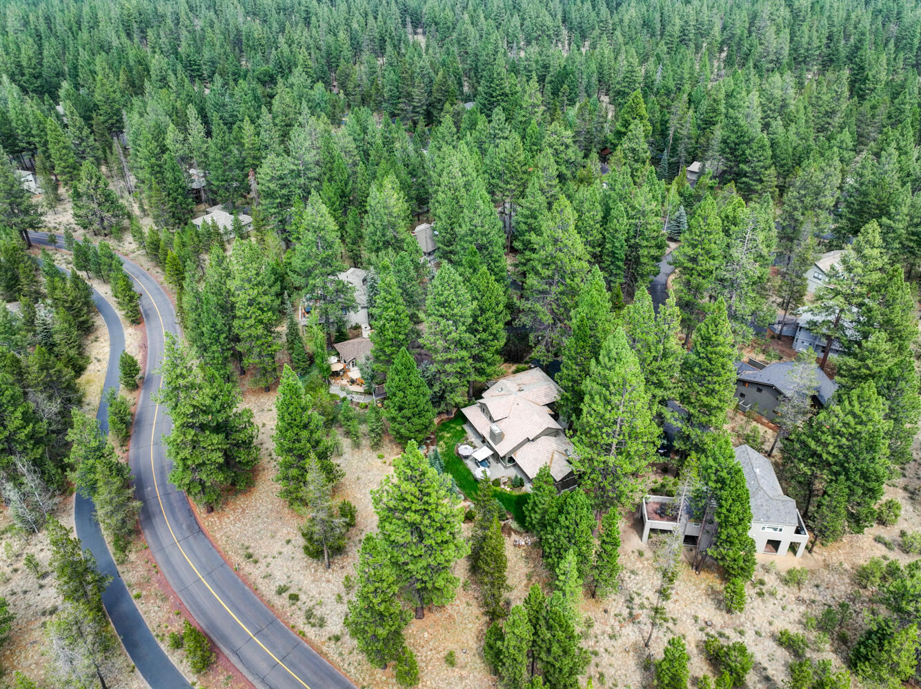 Fairway Point Villag - Residential