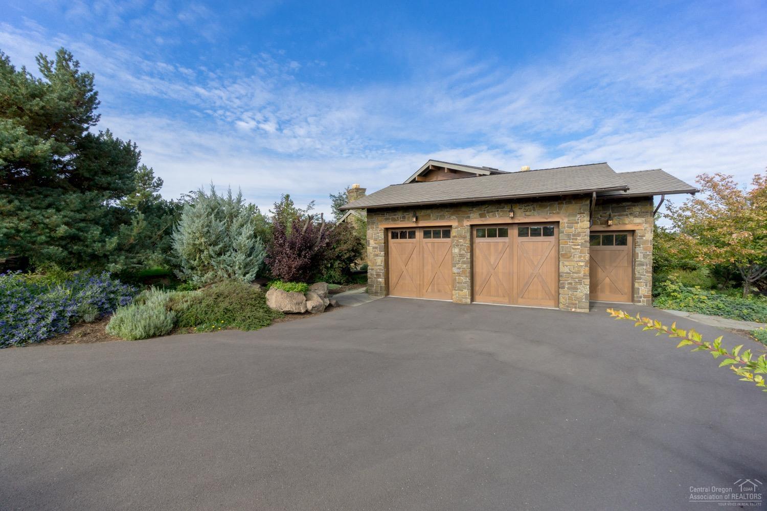 Deschutes River Ranc - Residential