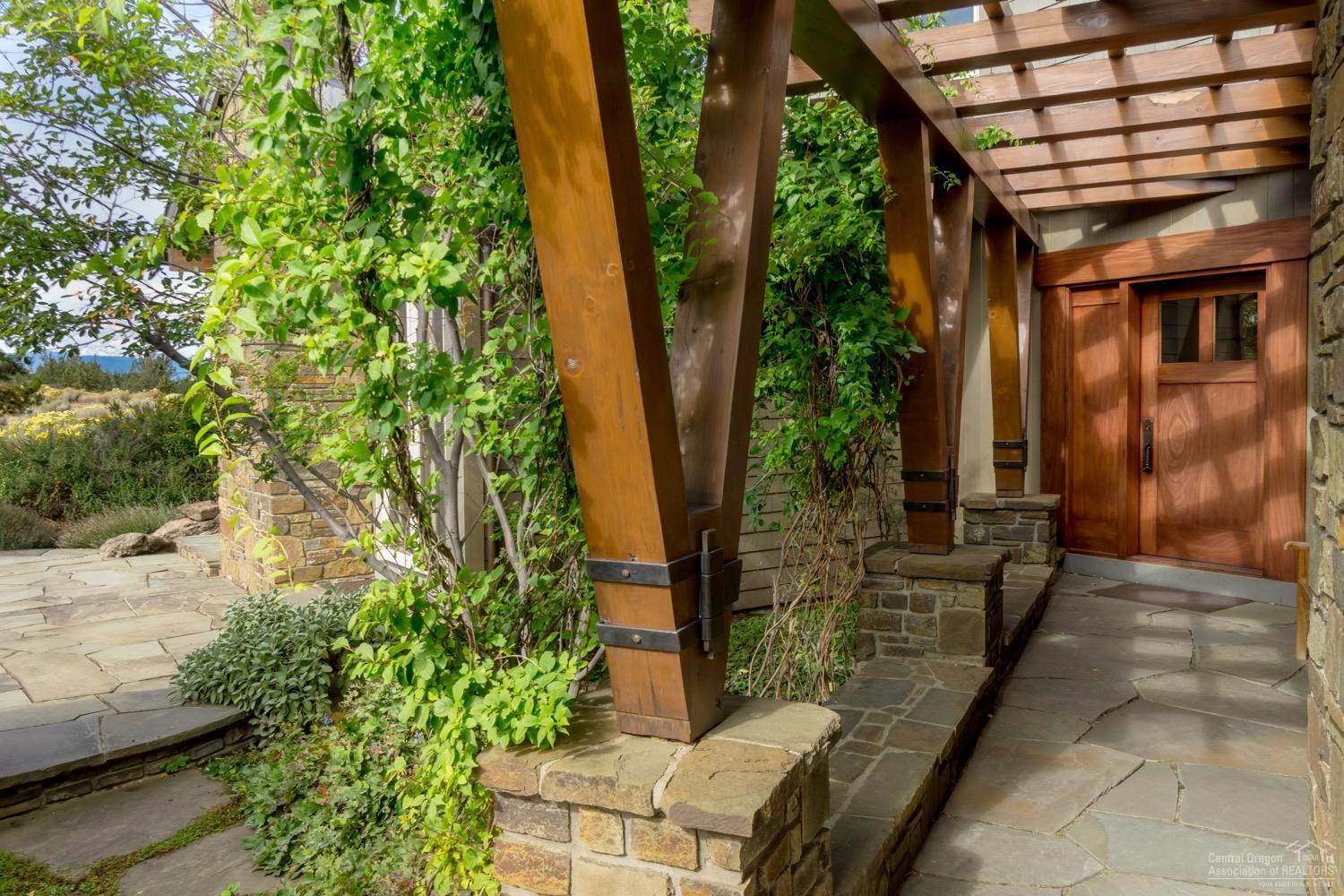 Deschutes River Ranc - Residential