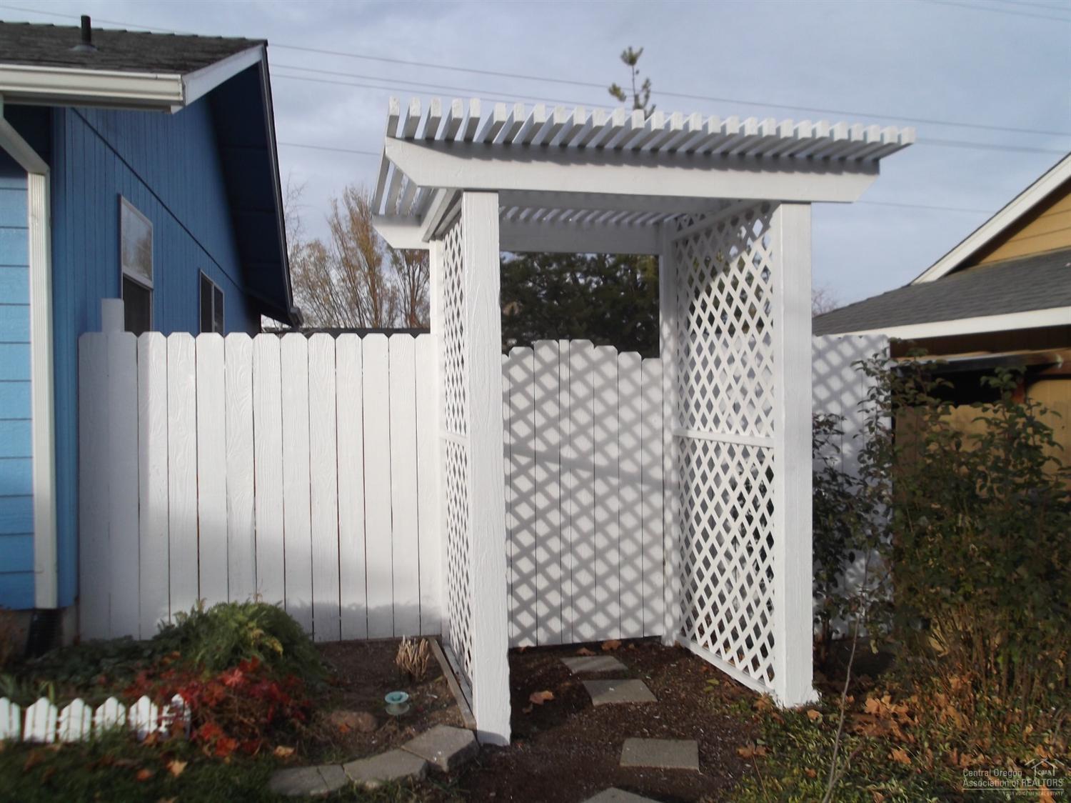 Juniper Crest - Residential