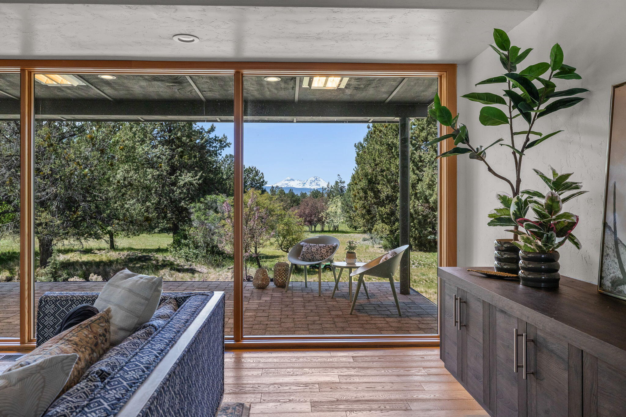 Hunnell Hills - Residential