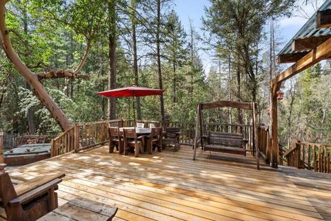 Tiny photo for 1584 Yale Creek Road, Jacksonville, OR 97530 (MLS # 220213896)