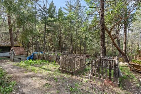 Tiny photo for 1584 Yale Creek Road, Jacksonville, OR 97530 (MLS # 220213896)