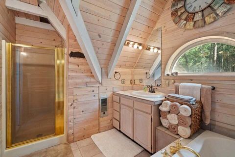 Tiny photo for 1584 Yale Creek Road, Jacksonville, OR 97530 (MLS # 220213896)