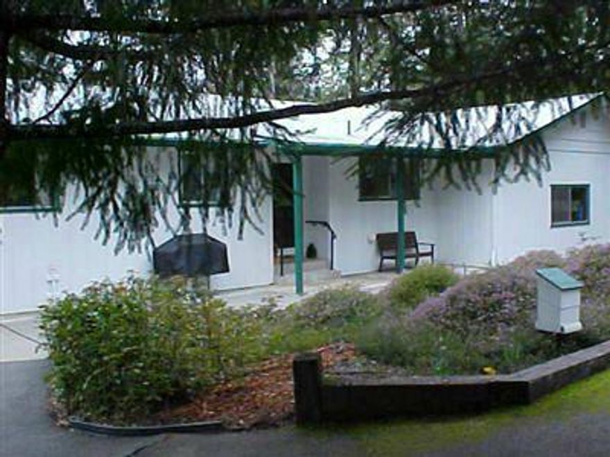 Beautiful Private Home On 4.38 Ac (Like New) Upgraded Flooring, New Heat & Cool System. (Heat Pump) Sunken Living Room W/Fireplace (Has Insert). View Of Rogue River From Living Room. Well Flow, Nitrate & Bact. & Septic Pump & Inspect All Done 3-1-05.