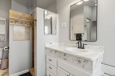 Tiny photo for 6409 Harlan Drive, Klamath Falls, OR 97603 (MLS # 220211088)