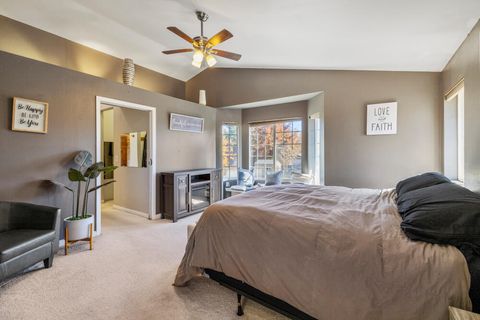 Tiny photo for 6409 Harlan Drive, Klamath Falls, OR 97603 (MLS # 220211088)