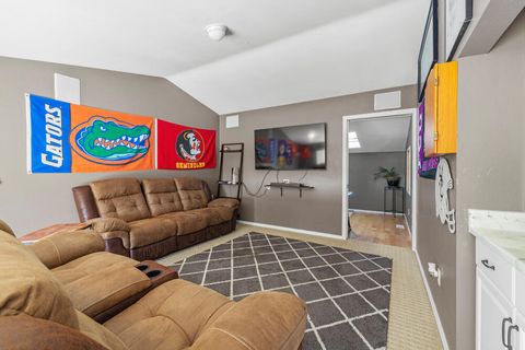 Tiny photo for 6409 Harlan Drive, Klamath Falls, OR 97603 (MLS # 220211088)