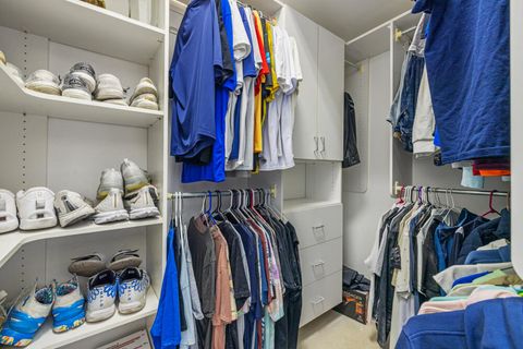 Tiny photo for 6409 Harlan Drive, Klamath Falls, OR 97603 (MLS # 220211088)