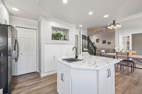 Tiny photo for 6409 Harlan Drive, Klamath Falls, OR 97603 (MLS # 220211088)