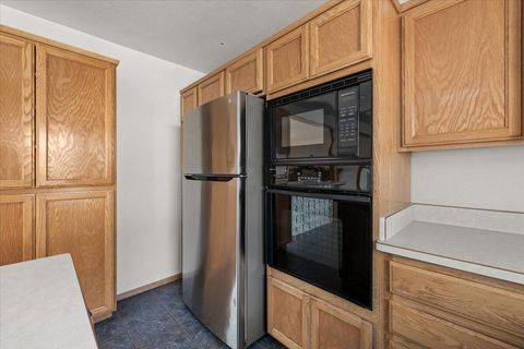 Tiny photo for 872 Scott Drive, Grants Pass, OR 97527 (MLS # 220217598)