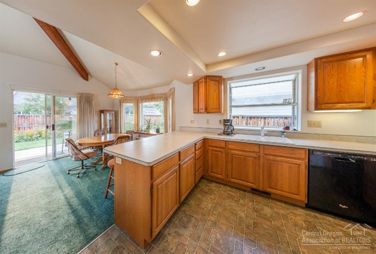 Skyline Ridge - Residential