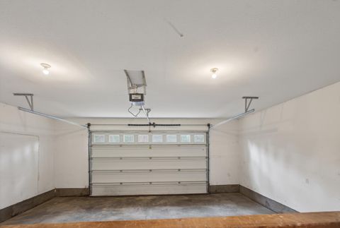 Tiny photo for 51992 Dorrance Meadow Road, La Pine, OR 97739 (MLS # 220218460)