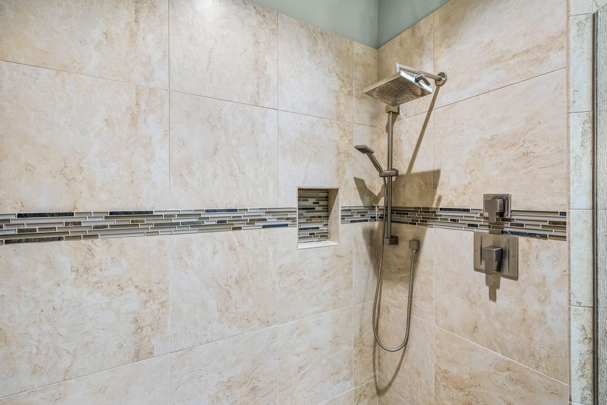 Broken Top - Residential