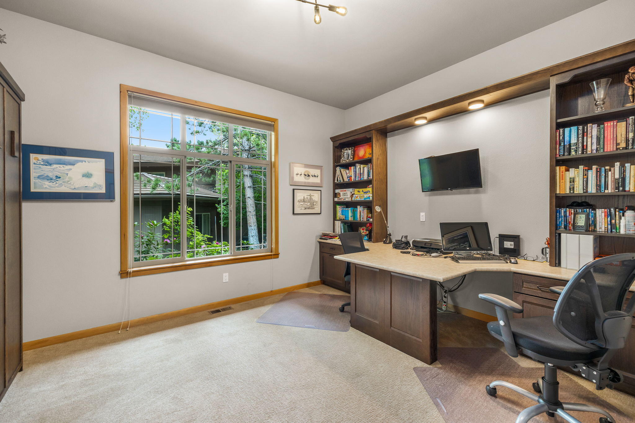 Broken Top - Residential