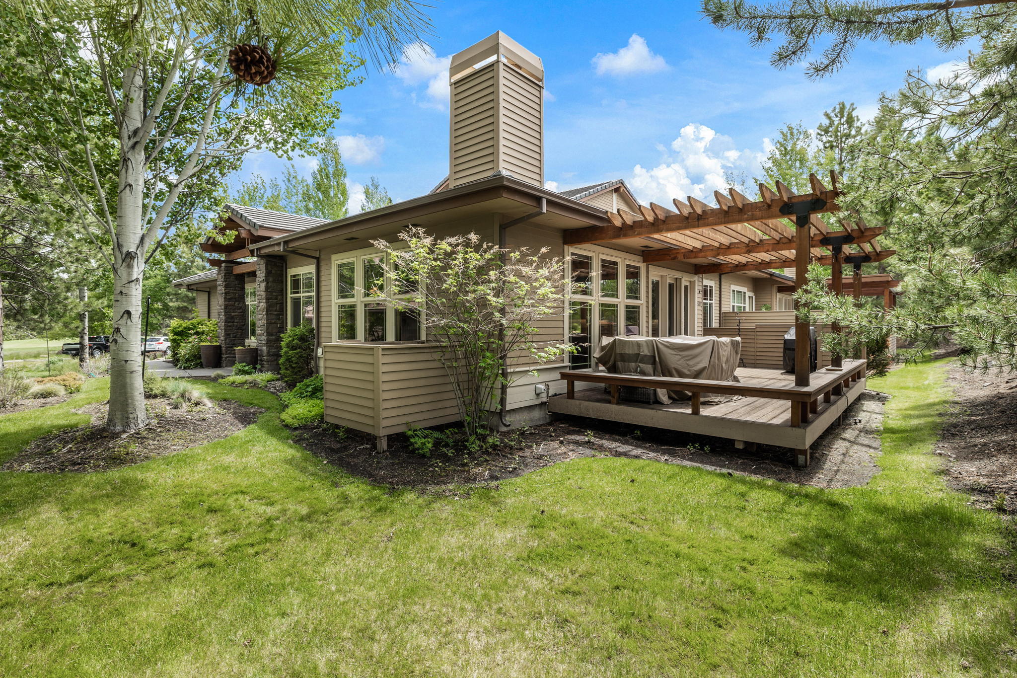 Broken Top - Residential