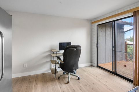 Tiny photo for 2327 Derry Court, Medford, OR 97504 (MLS # 220212141)