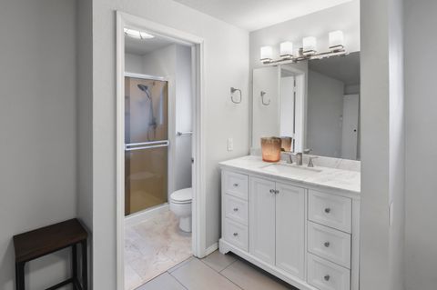 Tiny photo for 2327 Derry Court, Medford, OR 97504 (MLS # 220212141)