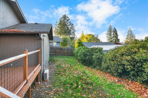 Tiny photo for 2327 Derry Court, Medford, OR 97504 (MLS # 220212141)