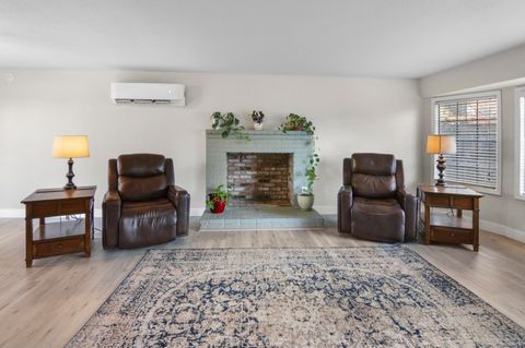 Tiny photo for 2327 Derry Court, Medford, OR 97504 (MLS # 220212141)