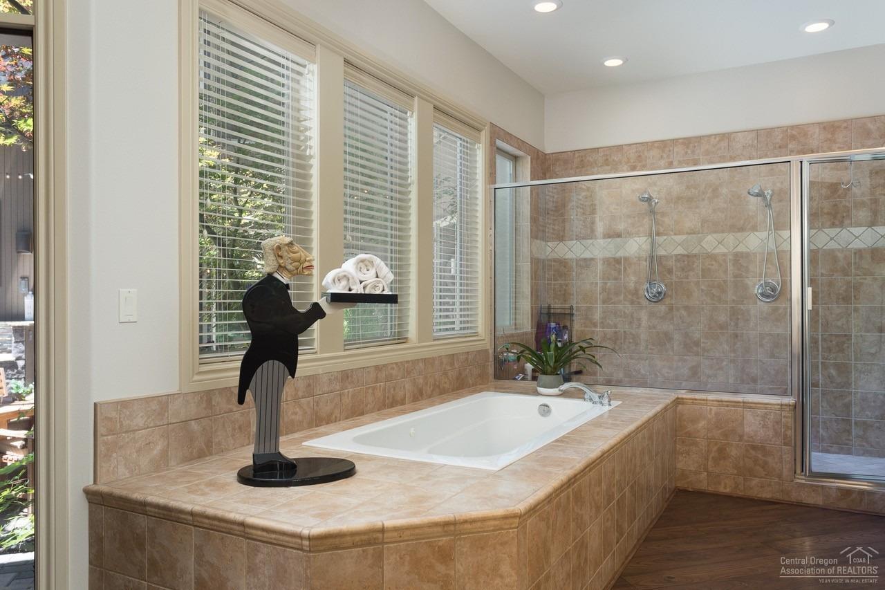 Awbrey Butte - Residential