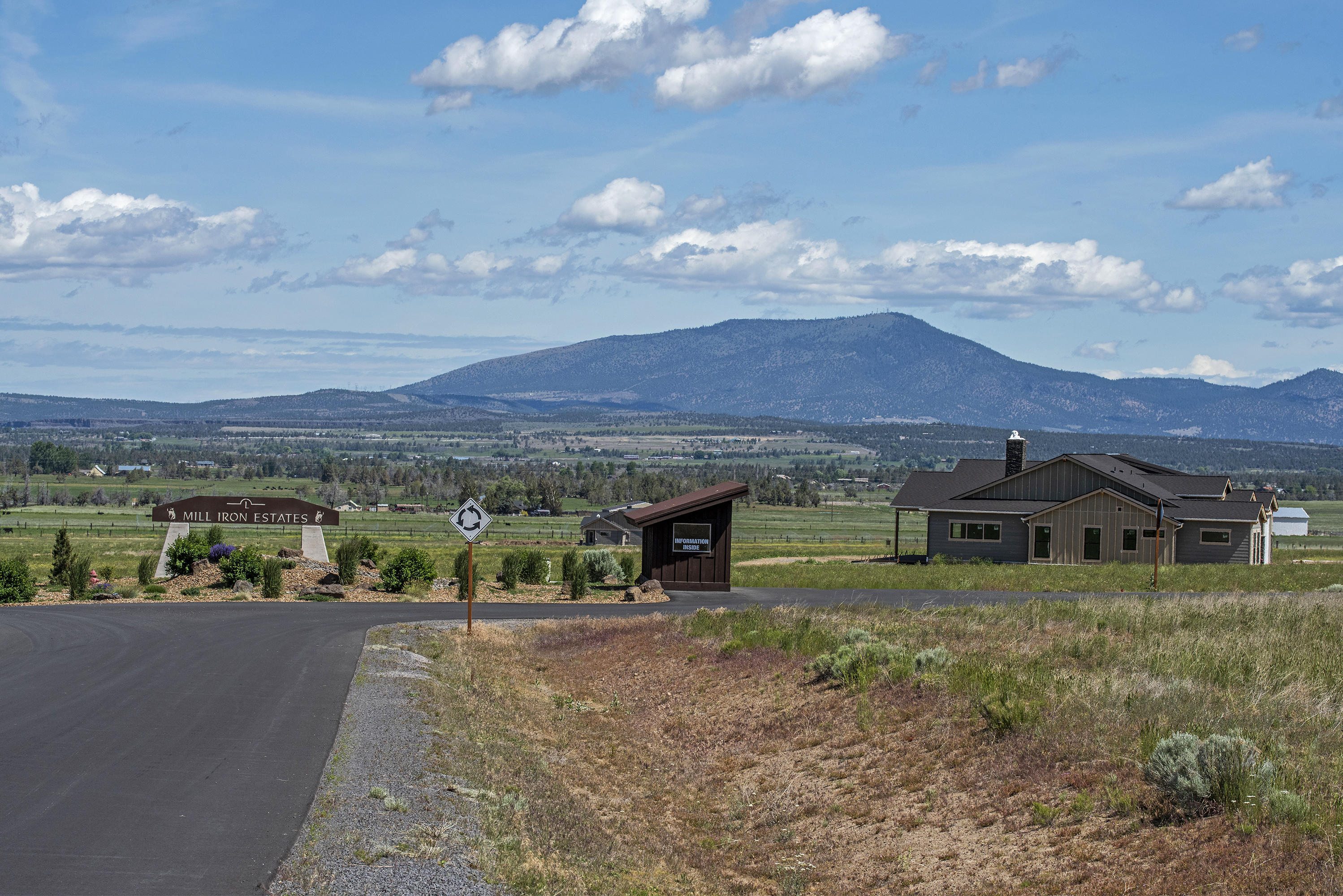 Mill Iron Estates - Land