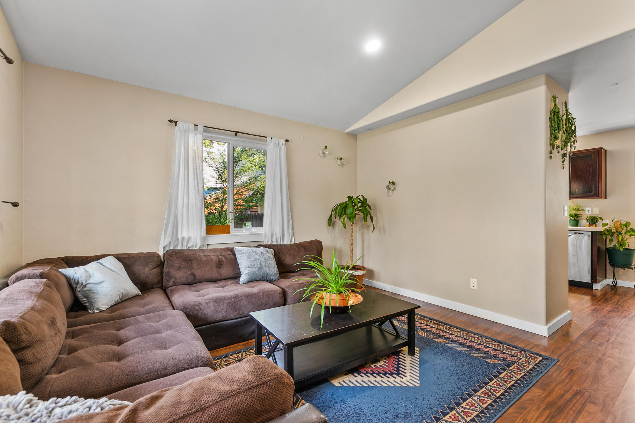 Cascade Peaks - Residential