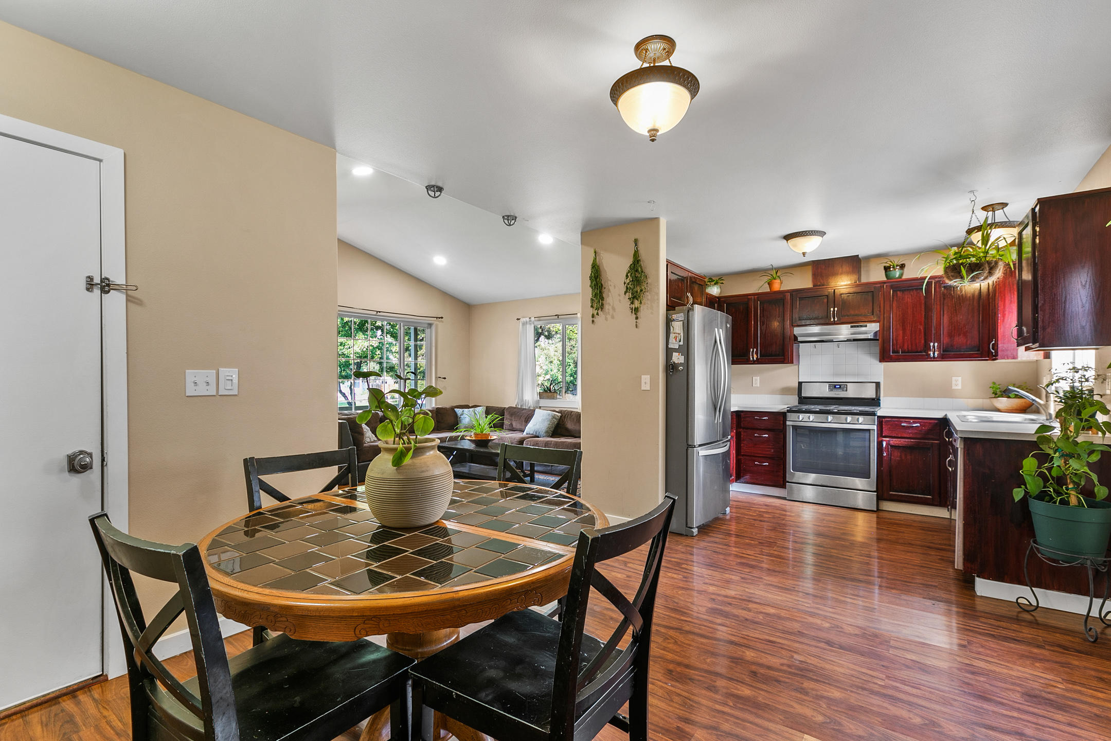 Cascade Peaks - Residential