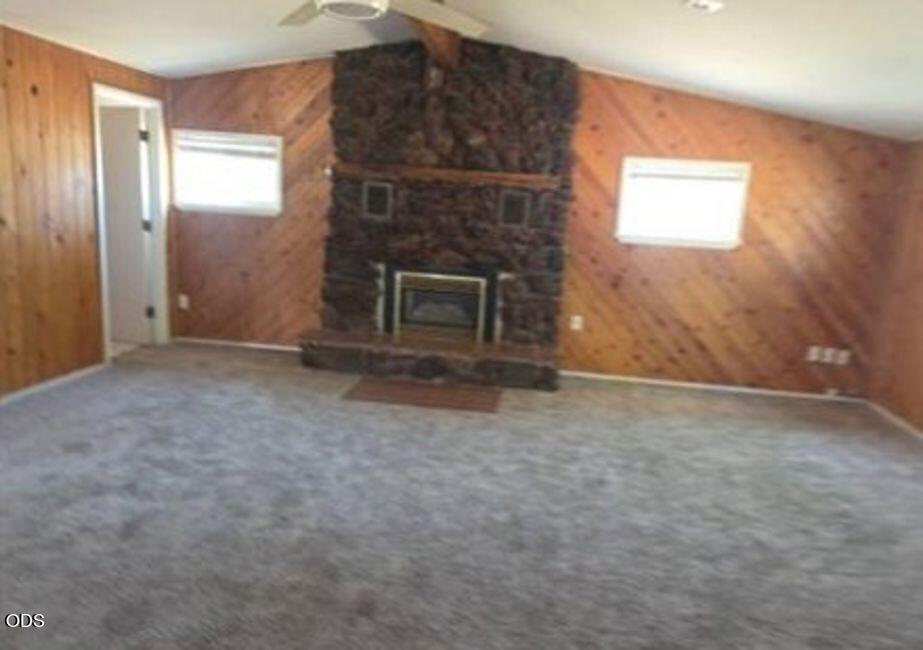 52685 Doe Lane