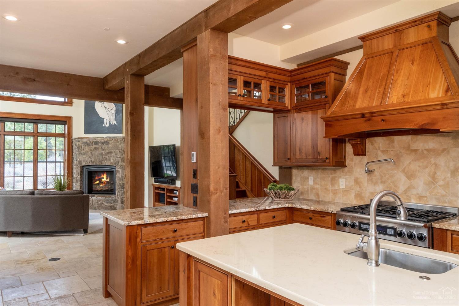 The Highlands at Broken Top - Residential