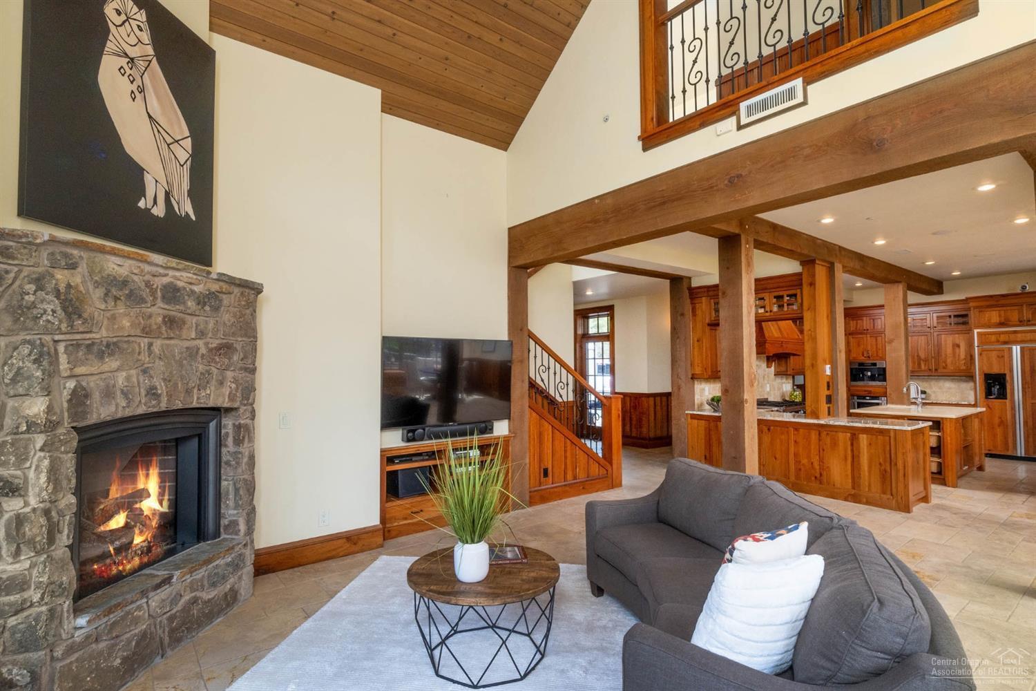 The Highlands at Broken Top - Residential