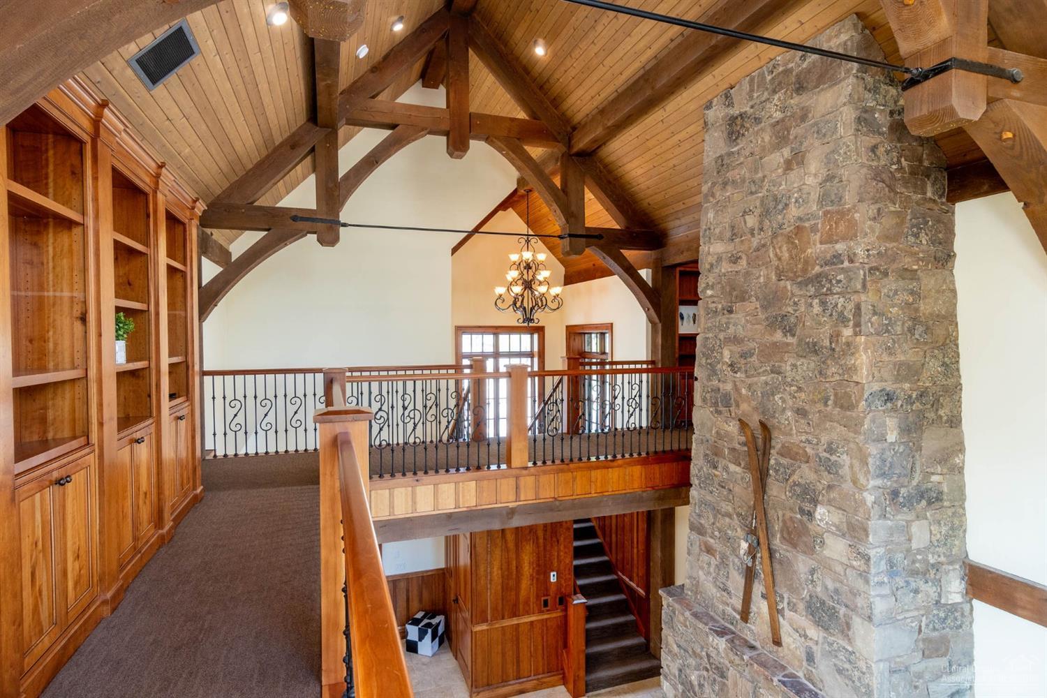 The Highlands at Broken Top - Residential